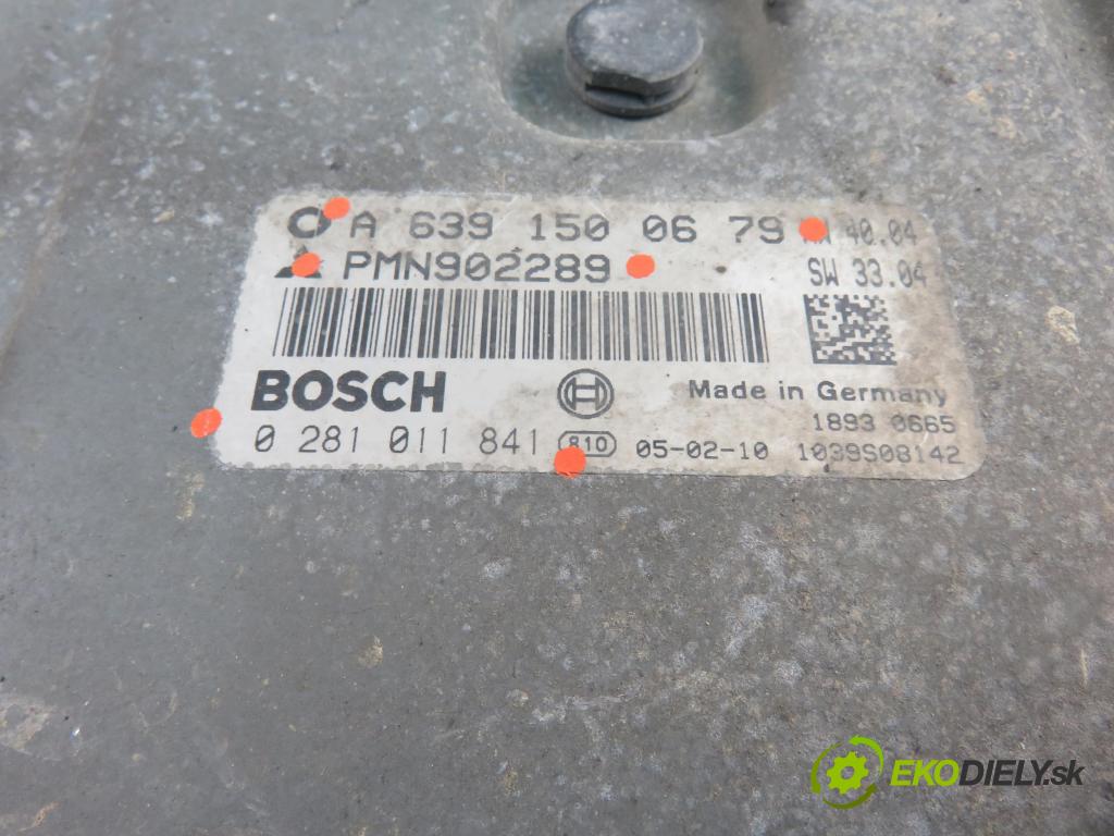 MITSUBISHI COLT VI (Z3_A, Z2_A) HB 2005 70,00 1.5 DI-D 95 R3 - OM 639.939 1493,00 Riadiaca jednotka Motor 0281011841 ; A6391500679 ; PMN902289