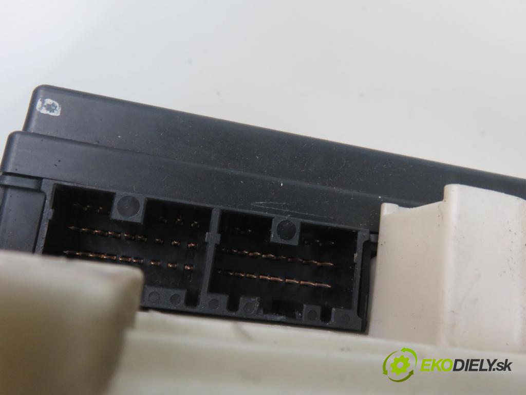 MITSUBISHI COLT VI (Z3_A, Z2_A) HB 2005 70,00 1.5 DI-D 95 R3 - OM 639.939 1493,00 MODUL BSI MN108320 ; 5WK45103A