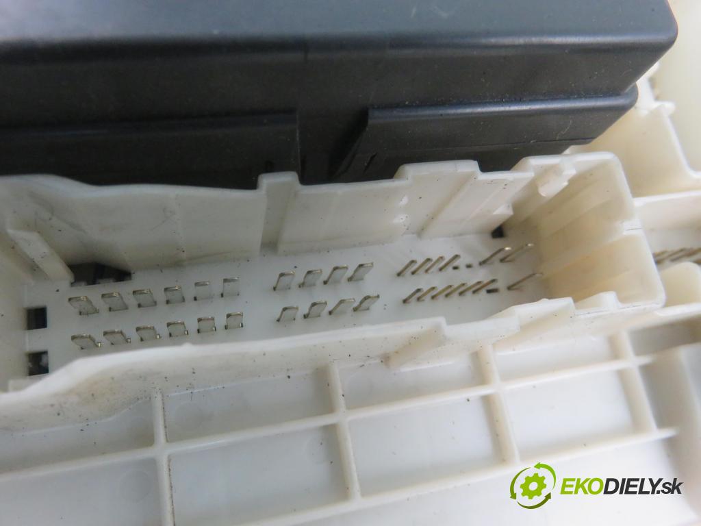 MITSUBISHI COLT VI (Z3_A, Z2_A) HB 2005 70,00 1.5 DI-D 95 R3 - OM 639.939 1493,00 MODUL BSI MN108320 ; 5WK45103A