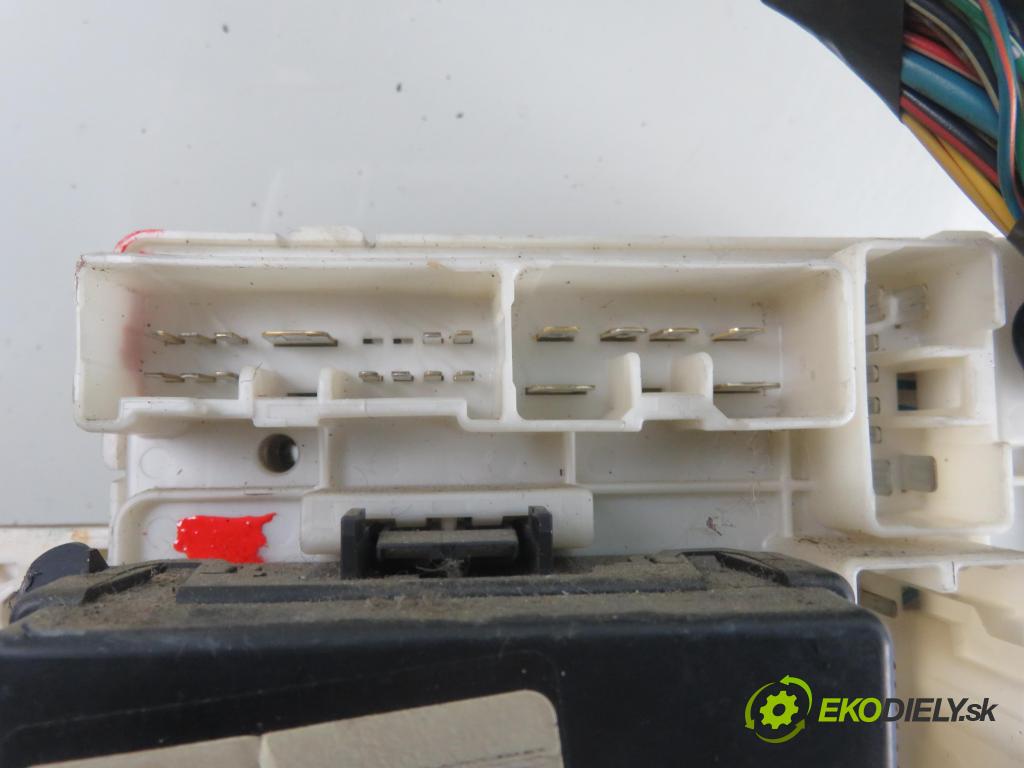 MITSUBISHI COLT VI (Z3_A, Z2_A) HB 2005 70,00 1.5 DI-D 95 R3 - OM 639.939 1493,00 MODUL BSI MN108320 ; 5WK45103A