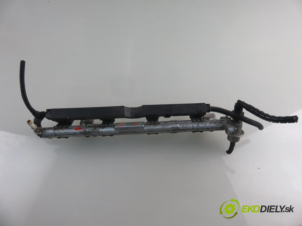 FORD FUSION (JU_) HB 2004 59,00 1.4 - FXJA 1388,00 Lišta vstrekovacia 9D2809H487AB ; 98MFBB (Vstrekovacie lišty)