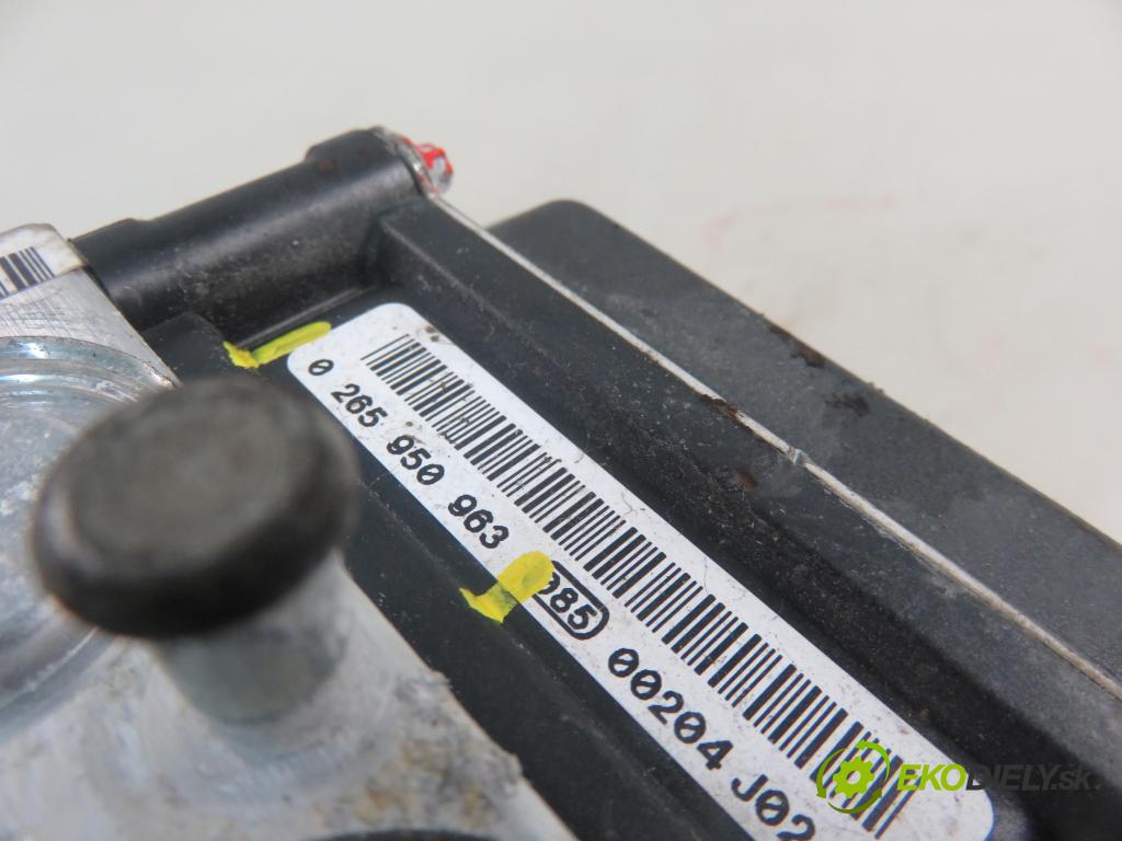 CITROEN C4 I (LC_) HB 2010 65,00 1.4 16V 88 - KFU 1360,00 Pumpa ABS 0265950963 ; 9661887180 ; 0265230291 (Pumpy ABS)