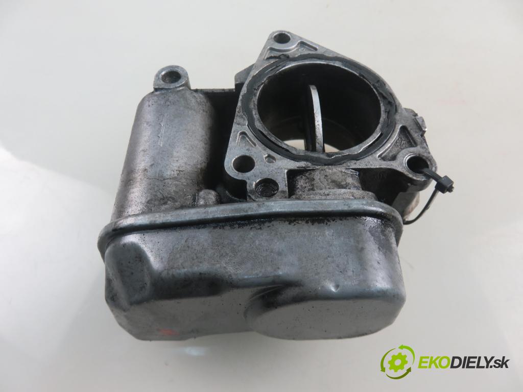 VW PASSAT B6 Variant (3C5) KOMBI 2007 125,00 2.0 TDI - BMR 1968,00 Škrtiaca klapka 03G128063B (Škrtiaca klapka)