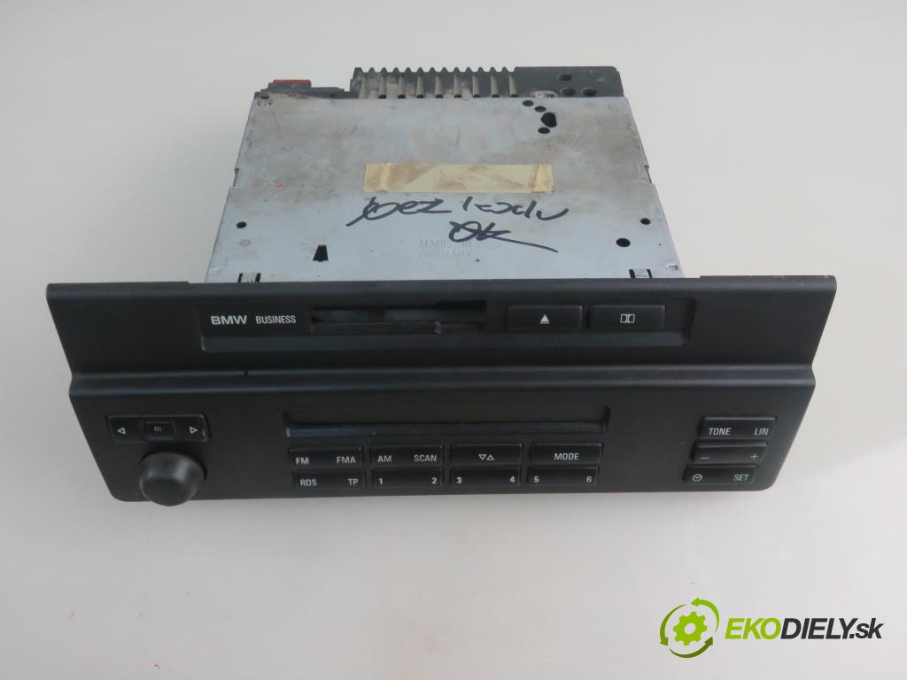 BMW 5 (E39) SEDAN 1999 105,00 2.5 525 tds 143 2497,00 RADIO CD Modul