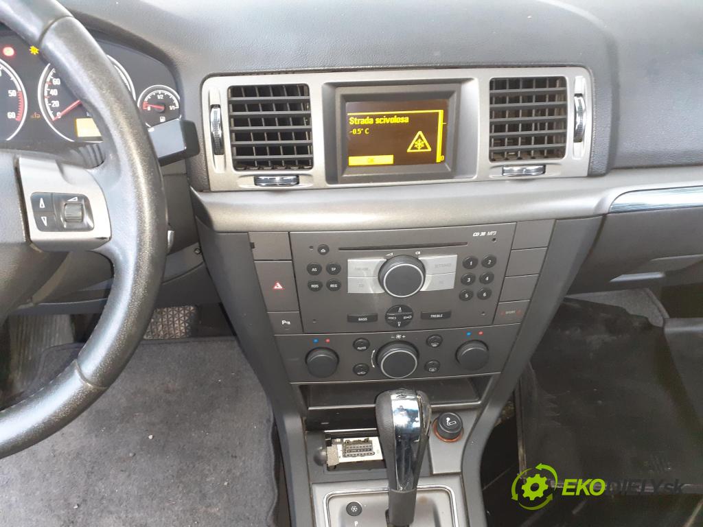 OPEL VECTRA C Kombi (Z02) KOMBI 2007 135,00 3.0 V6 CDTI - Z 30 DT 2959,00 ZOBRAZIT: 24461295