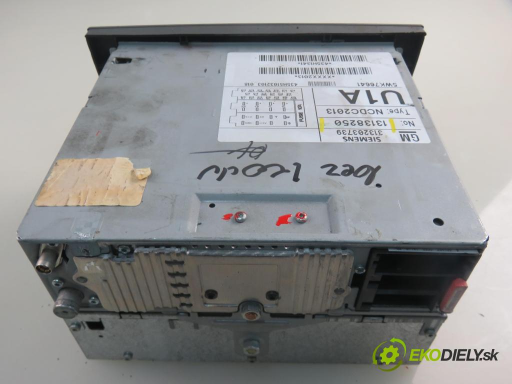 OPEL VECTRA C GTS (Z02) LIFTBACK 2004 108,00 2.2 16V - Z 22 SE 2198,00 RADIO CD 13138250