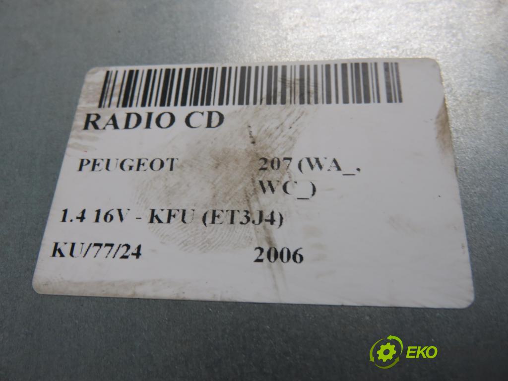 CITROEN C5 III Break (RW_) KOMBI 2009 103,00 2.0 HDi 140 - RHF (DW10BTED4) 1997,00 RADIO CD 9663080277