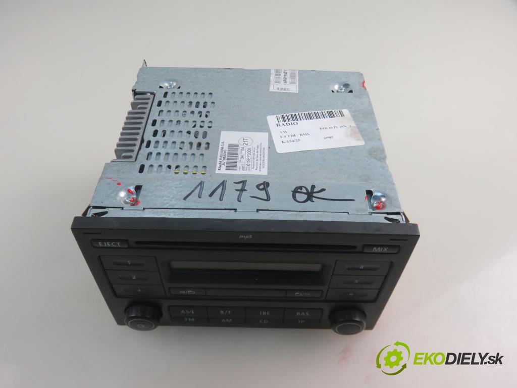 VW POLO (9N_) HB 2009 59,00 1.4 TDI - BMS 1422,00 RADIO CD 6Q0035152E