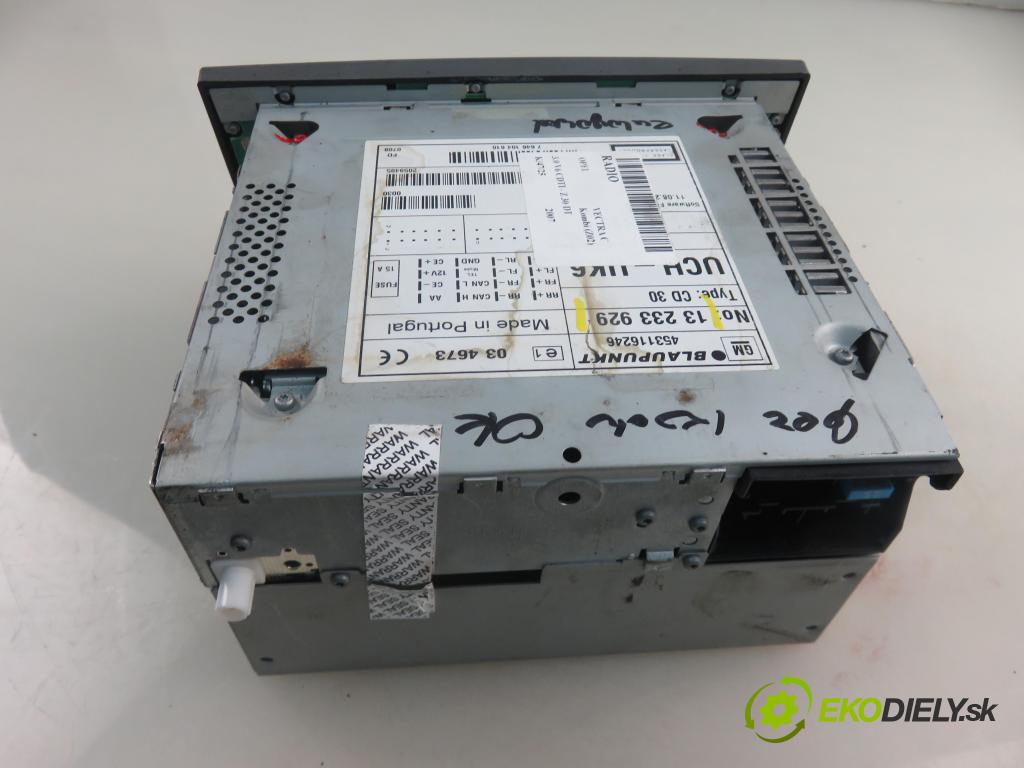OPEL VECTRA C Kombi (Z02) KOMBI 2007 135,00 3.0 V6 CDTI - Z 30 DT 2959,00 RADIO CD 13233929 ; 24461295