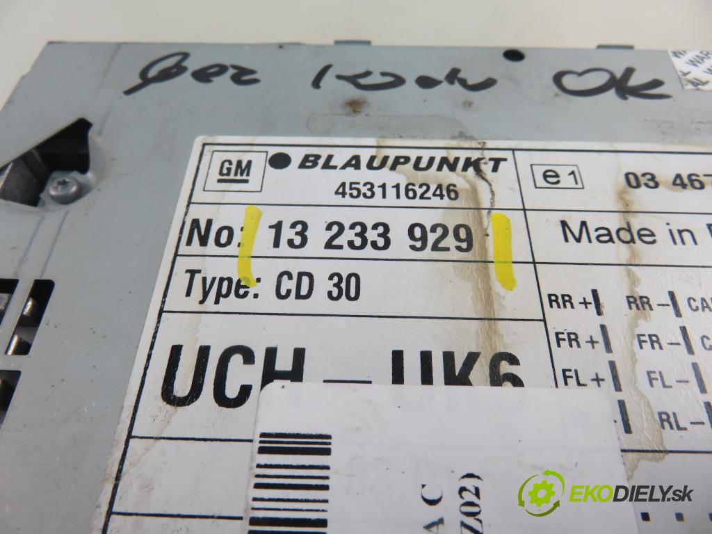 OPEL VECTRA C Kombi (Z02) KOMBI 2007 135,00 3.0 V6 CDTI - Z 30 DT 2959,00 RADIO CD 13233929 ; 24461295