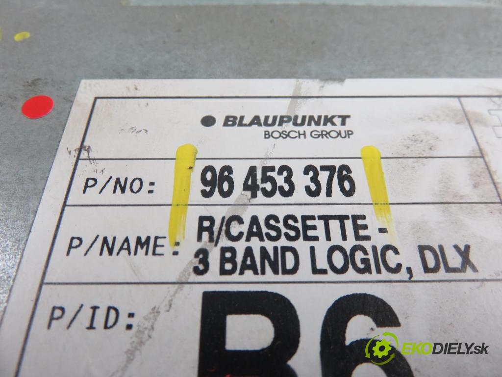 CHEVROLET AVEO / KALOS liftback (T200) HB 2004 53,00 1.2 - F12S3 1150,00 RADIO Modul 96453376