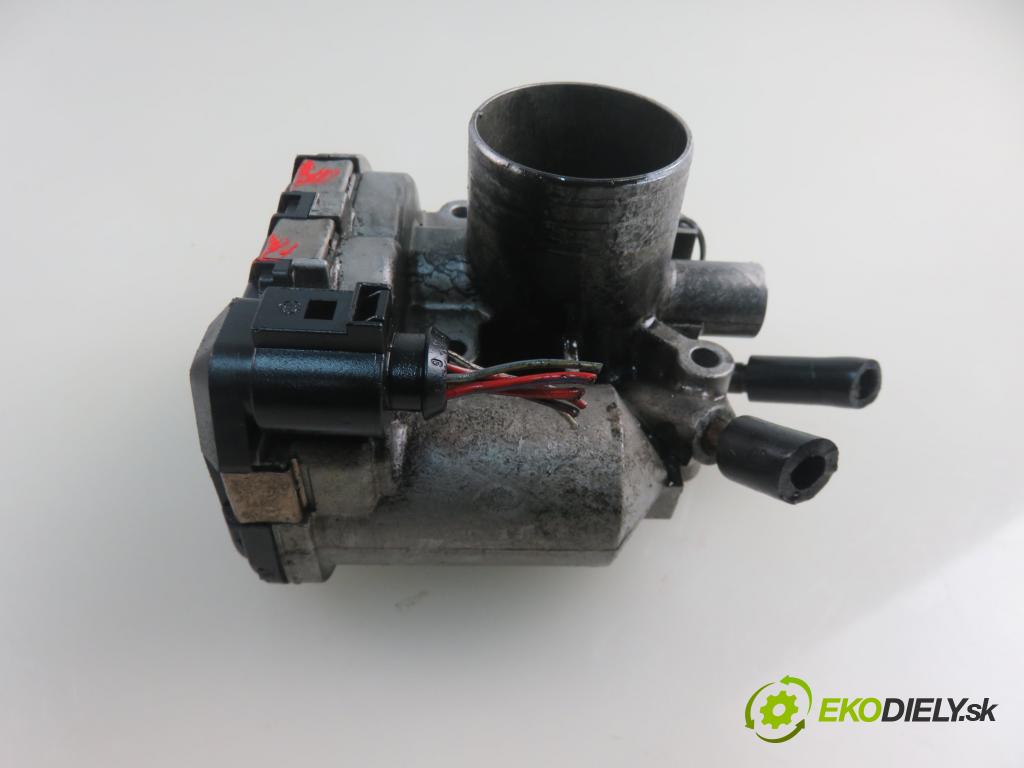 VW POLO (6N2) HB 2001 44,00 1.4 60 - AKK 1390,00 Škrtiaca klapka 030133062C (Škrtiace klapky)