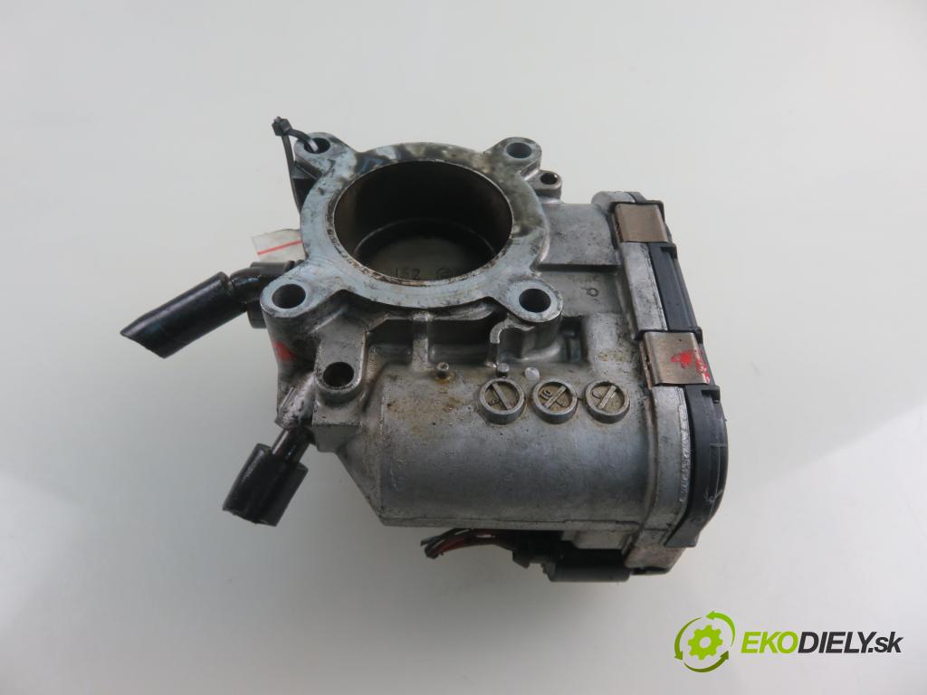 VW POLO (6N2) HB 2001 44,00 1.4 60 - AKK 1390,00 Škrtiaca klapka 030133062C (Škrtiace klapky)