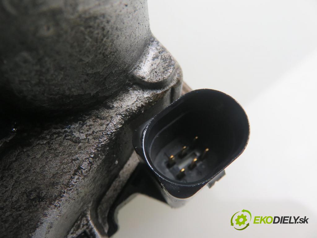 VW POLO (6N2) HB 2001 44,00 1.4 60 - AKK 1390,00 Škrtiaca klapka 030133062C (Škrtiace klapky)