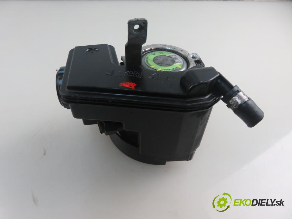 PEUGEOT PARTNER Skrzynia (5_, G_) FURGON 2004 66,00 2.0 HDi - RHY (DW10TD) 1997,00 Pumpa servočerpadlo 9636320580 ; 26080330QE (Servočerpadlá, pumpy riadenia)