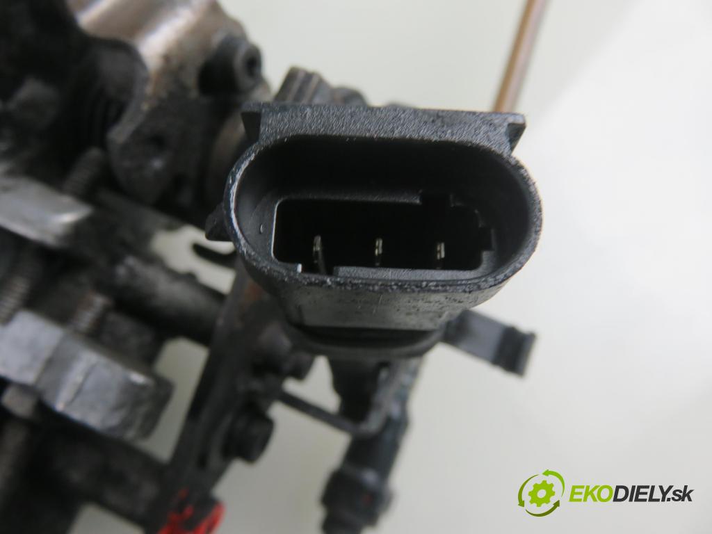 RENAULT MASTER II Autobus (JD) BUS 2000 59,00 2.5 D - S8U 770 2499,00 Pumpa vstrekovacia 0460404096 (Vstrekovacie čerpadlá)