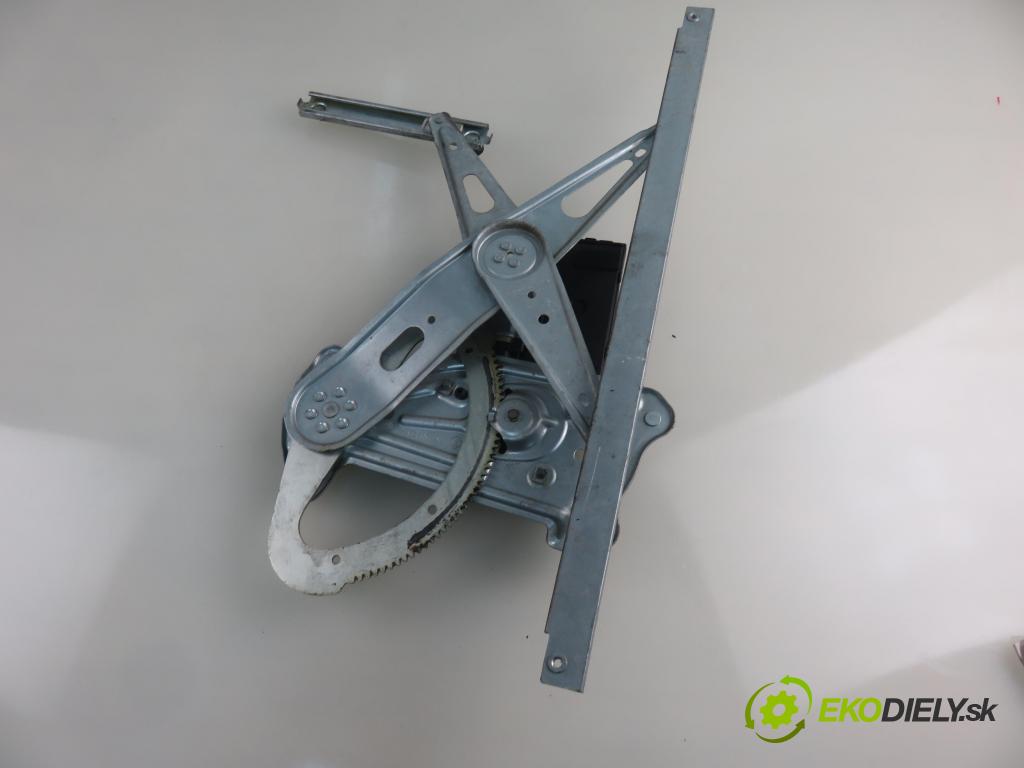 RENAULT MEGANE III liftback (BZ0/1_) HB 2011 96,00 1.9 dCi (BZ0N, BZ0J) - F9Q 870 1870,00 mechanismus oken 807210002R ; 966315200