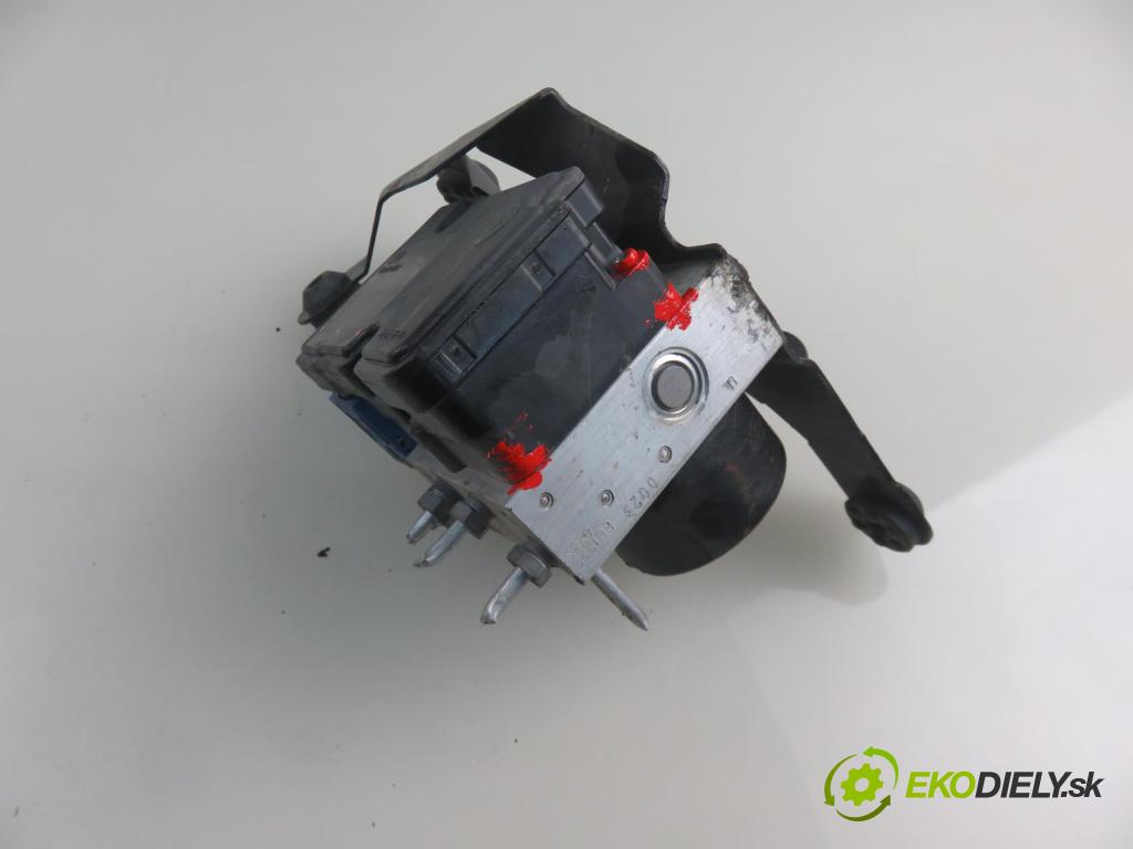 RENAULT MEGANE III liftback (BZ0/1_) HB 2011 96,00 1.9 dCi (BZ0N, BZ0J) - F9Q 870 1870,00 Pumpa ABS 10097014453 ; 28570063413 (Pumpy ABS)