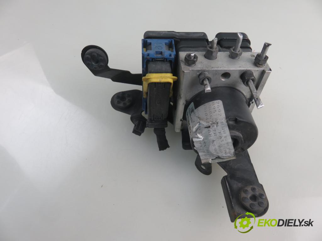 RENAULT MEGANE III liftback (BZ0/1_) HB 2011 96,00 1.9 dCi (BZ0N, BZ0J) - F9Q 870 1870,00 Pumpa ABS 10097014453 ; 28570063413 (Pumpy ABS)