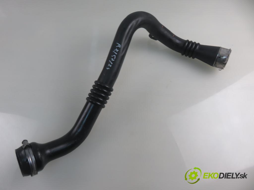 RENAULT MEGANE III liftback (BZ0/1_) HB 2011 96,00 1.9 dCi (BZ0N, BZ0J) - F9Q 870 1870,00 Rúra intercoolera turba 8200804000D