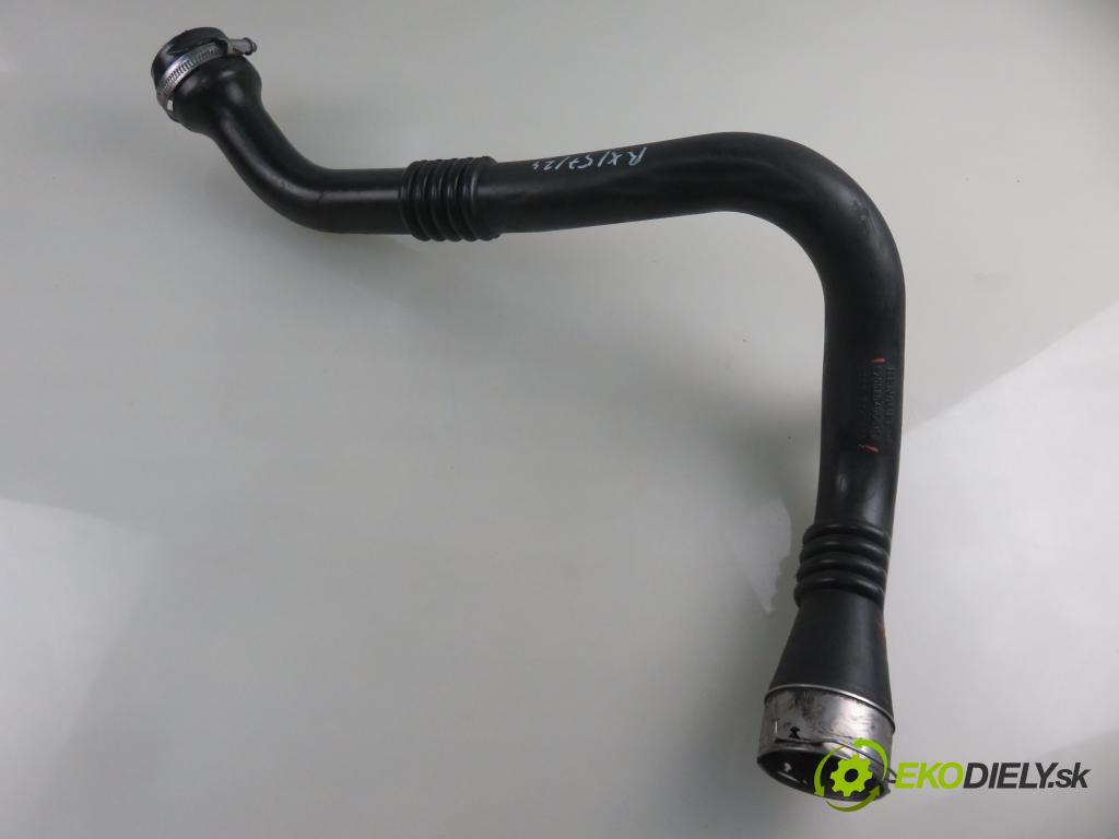 RENAULT MEGANE III liftback (BZ0/1_) HB 2011 96,00 1.9 dCi (BZ0N, BZ0J) - F9Q 870 1870,00 Rúra intercoolera turba 8200804000D