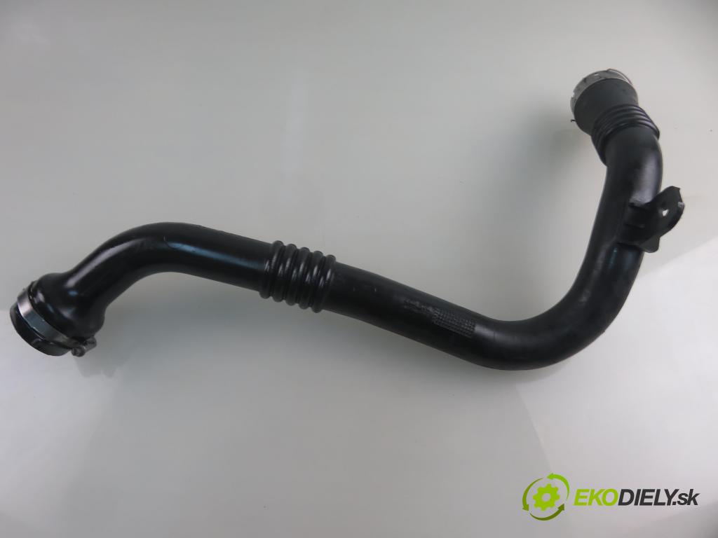 RENAULT MEGANE III liftback (BZ0/1_) HB 2011 96,00 1.9 dCi (BZ0N, BZ0J) - F9Q 870 1870,00 Rúra intercoolera turba 8200804000D