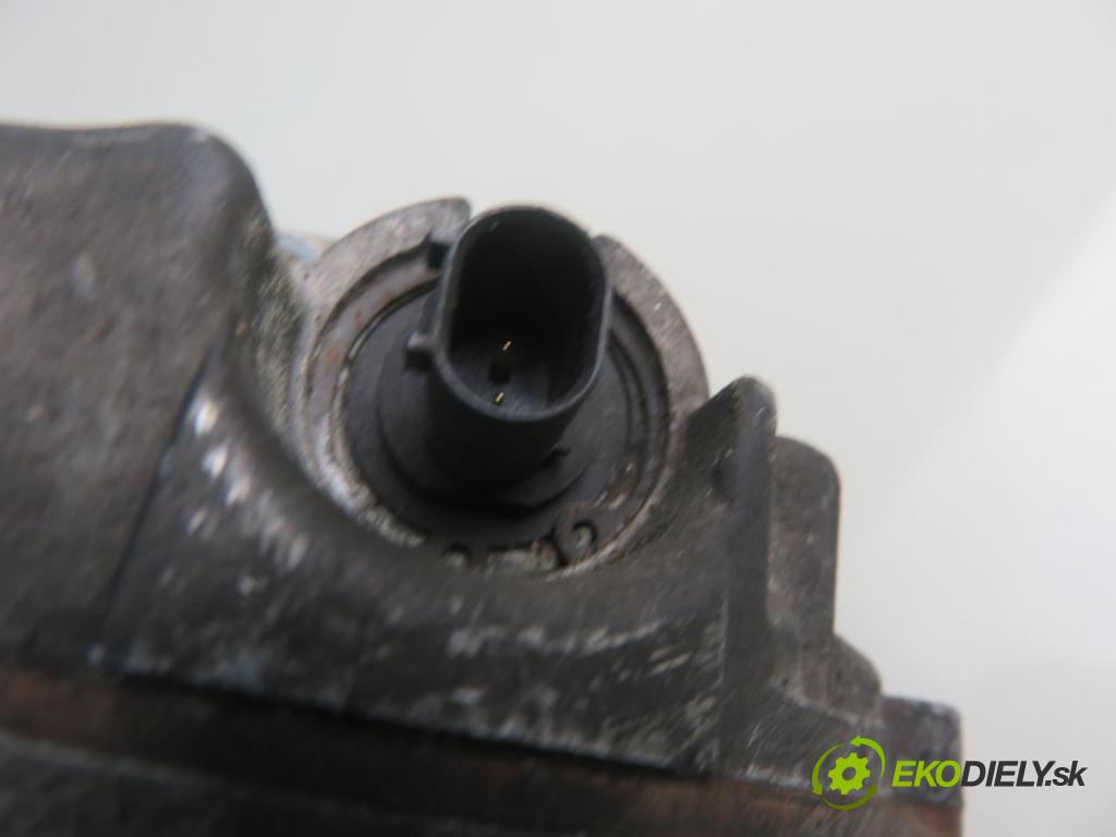 MERCEDES-BENZ KLASA C T-Model (S204) KOMBI 2008 125,00 C 220 CDI (204.208) 170 - OM 646.811 2148,00 KOMPRESOR: klimatizácie 0022305011 (Kompresory klimatizácie)