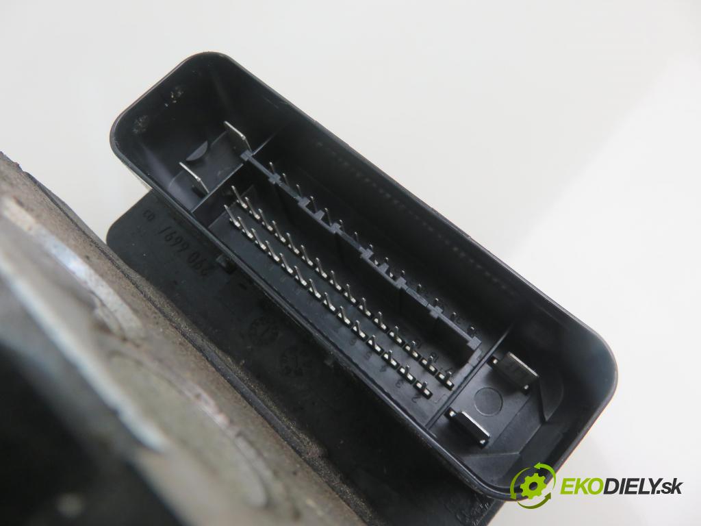 MERCEDES-BENZ KLASA C T-Model (S204) KOMBI 2008 125,00 C 220 CDI (204.208) 170 - OM 646.811 2148,00 Pumpa ABS 2045455132 ; 2044313712 ; 10092623133 (Pumpy ABS)