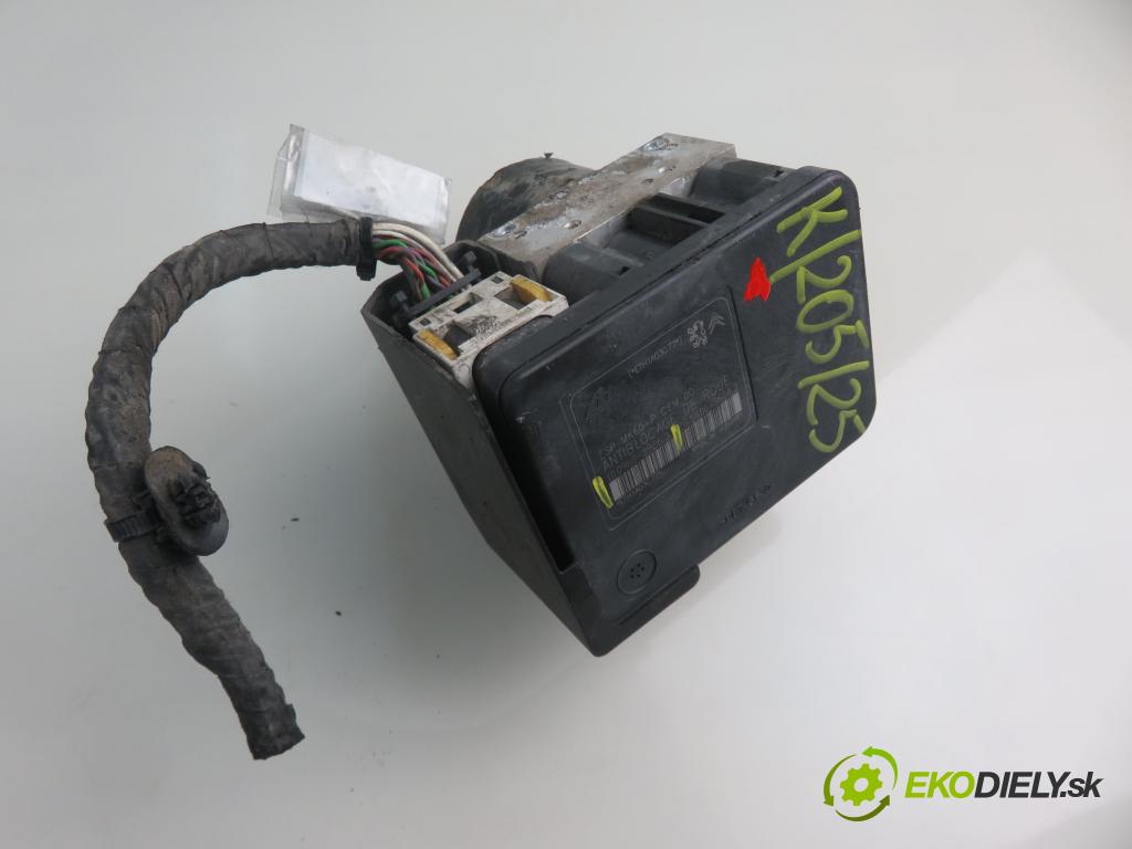 CITROEN C3 II (SC_) HB 2011 70,00 1.4 VTi 95 - 8FP (EP3) 1397,00 Pumpa ABS 10096039263 ; 9674415980 ; 1002060423 (Pumpy ABS)