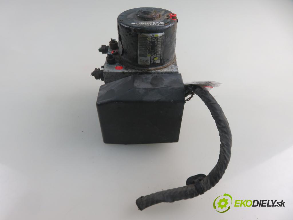 CITROEN C3 II (SC_) HB 2011 70,00 1.4 VTi 95 - 8FP (EP3) 1397,00 Pumpa ABS 10096039263 ; 9674415980 ; 1002060423 (Pumpy ABS)