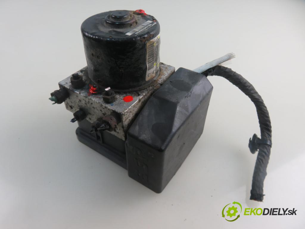 CITROEN C3 II (SC_) HB 2011 70,00 1.4 VTi 95 - 8FP (EP3) 1397,00 Pumpa ABS 10096039263 ; 9674415980 ; 1002060423 (Pumpy ABS)