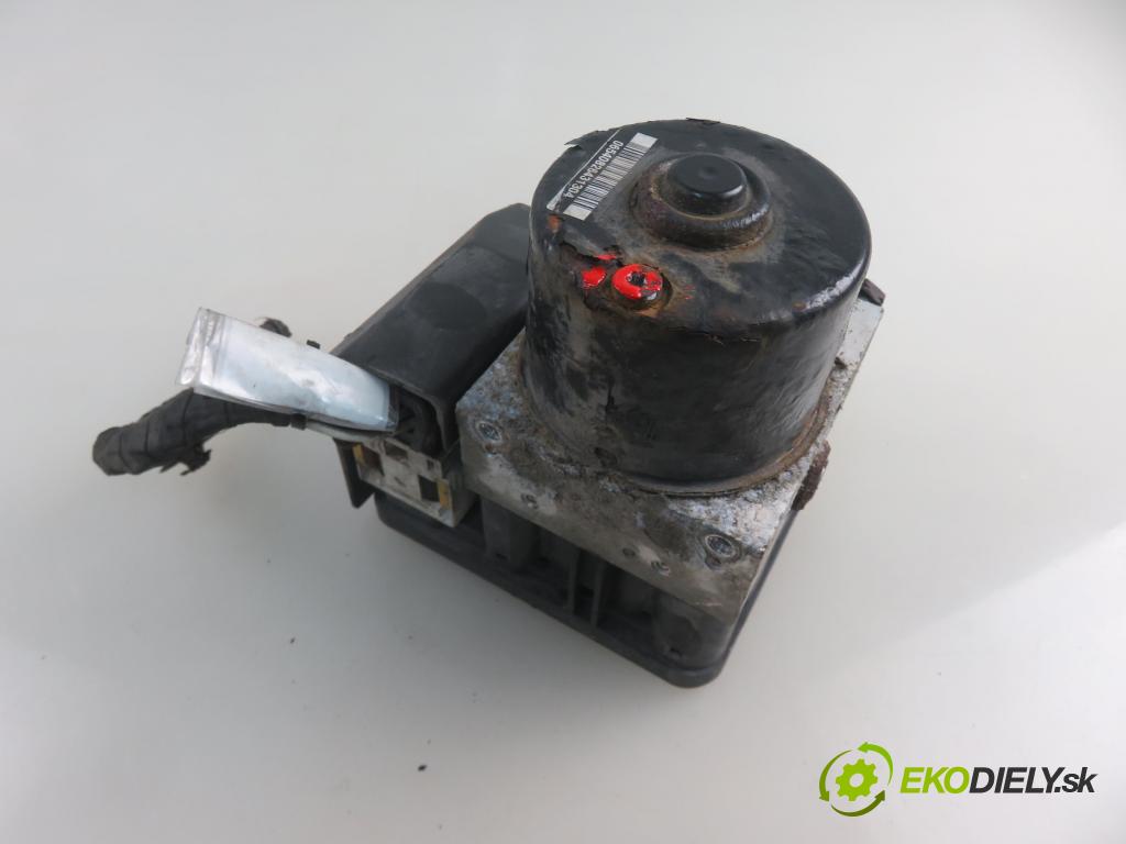 CITROEN C3 II (SC_) HB 2011 70,00 1.4 VTi 95 - 8FP (EP3) 1397,00 Pumpa ABS 10096039263 ; 9674415980 ; 1002060423 (Pumpy ABS)