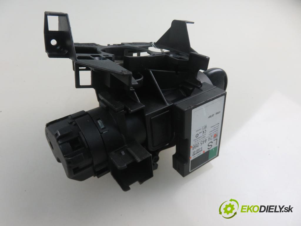 OPEL AGILA (A) (H00) HB 2002 43,00 1.0 12V - Z 10 XE 973,00 spinačka 24445098 (Spínacie skrinky a kľúče)