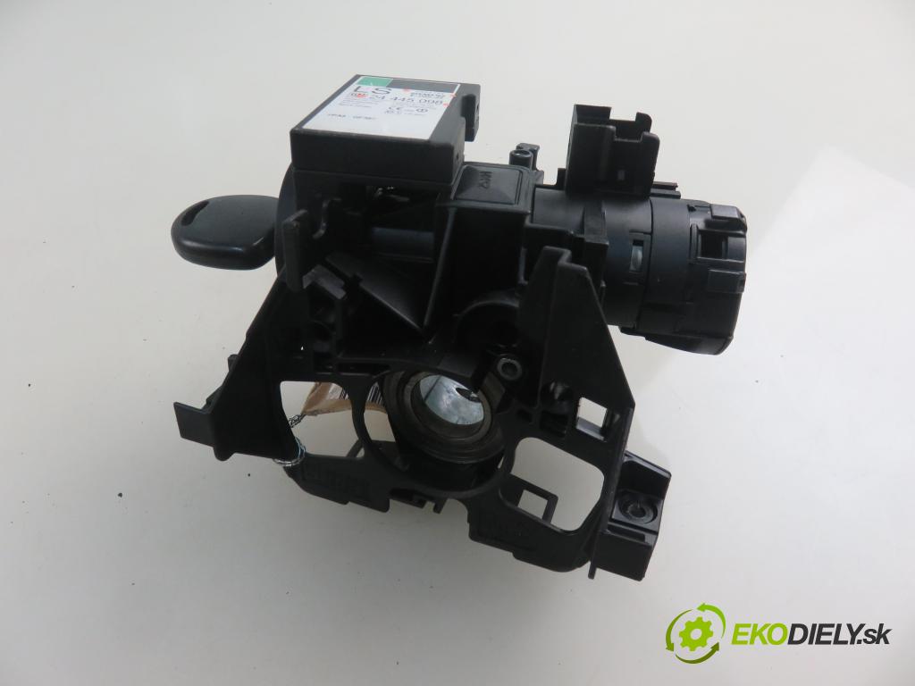 OPEL AGILA (A) (H00) HB 2002 43,00 1.0 12V - Z 10 XE 973,00 spinačka 24445098 (Spínacie skrinky a kľúče)