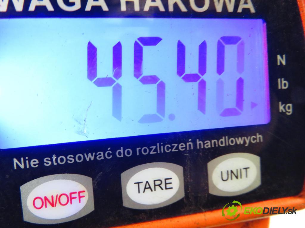 FIAT STILO (192_) HB 2003 59,00 1.2 16V 80 - 188 A5.000 1242,00 výztuha zadní část ABS