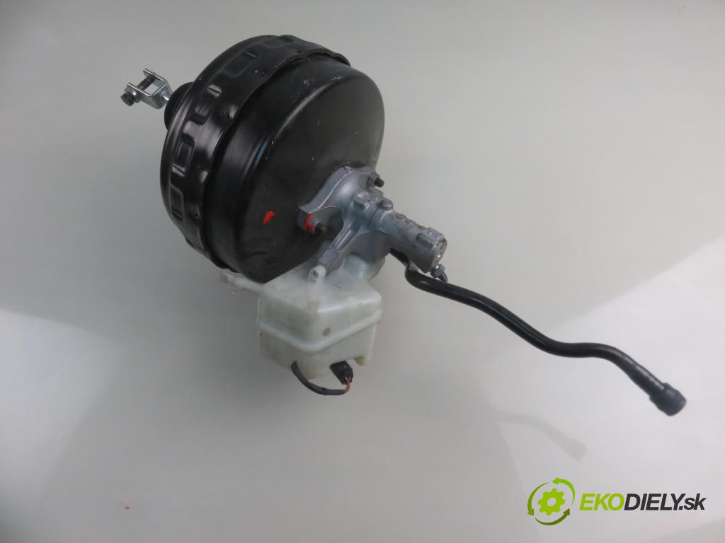 MERCEDES-BENZ KLASA C T-Model (S204) KOMBI 2008 125,00 C 220 CDI (204.208) 170 - OM 646.811 2148,00 Posilovač 2044301130 ; 03774763014 (Servočerpadlá, pumpy riadenia)