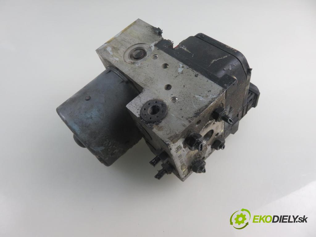 VW PASSAT B5 Variant (3B5) KOMBI 2000 85,00 1.9 TDI - ATJ 1896,00 Pumpa ABS 8E0614111T ; 0265202401 (Pumpy ABS)