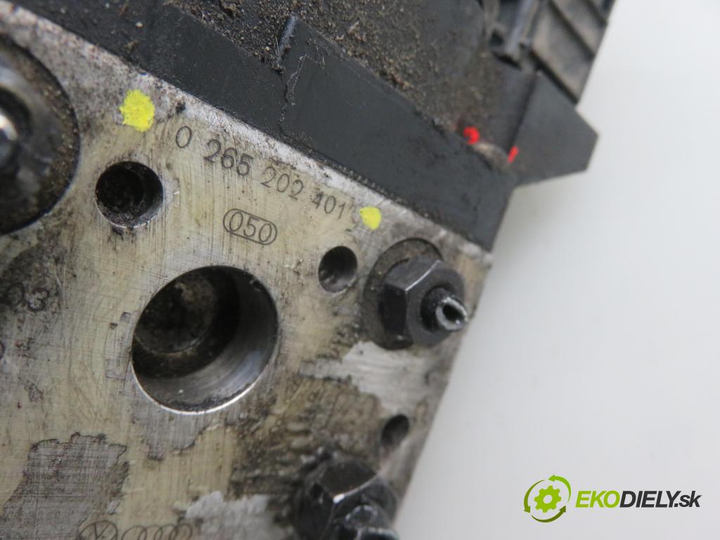 VW PASSAT B5 Variant (3B5) KOMBI 2000 85,00 1.9 TDI - ATJ 1896,00 Pumpa ABS 8E0614111T ; 0265202401 (Pumpy ABS)