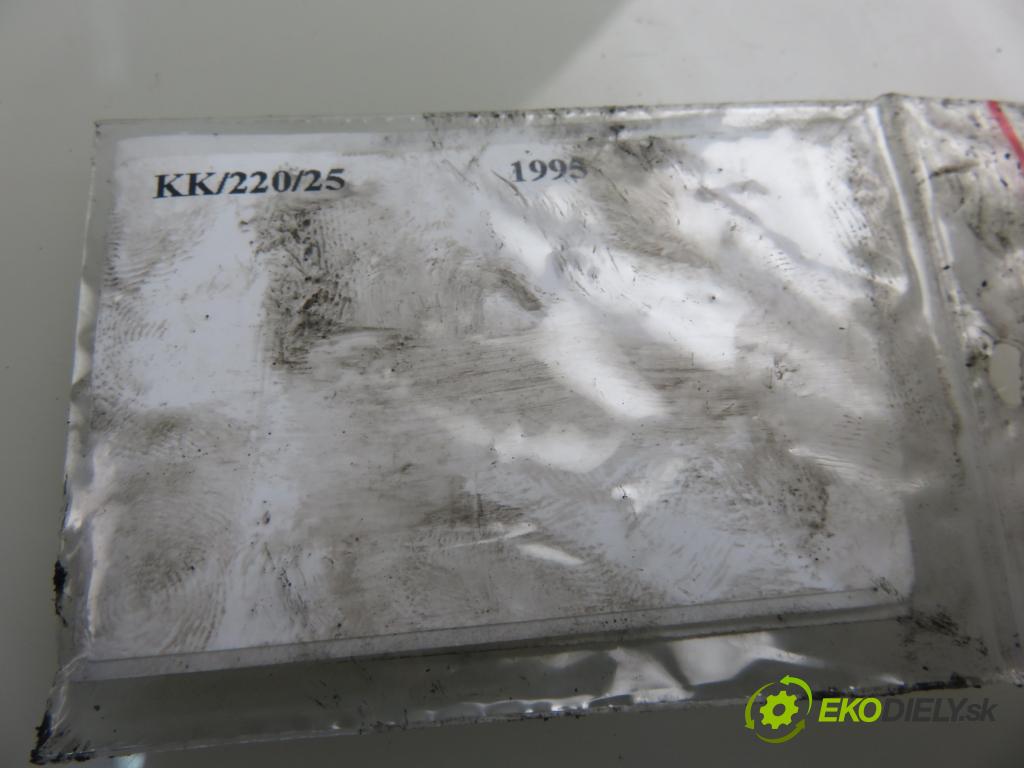 VW TRANSPORTER IV Skrzynia (70XA) FURGON 1995 50,00 1.9 TD 68 - ABL 1896,00 Pumpa servočerpadlo (Servočerpadlá, pumpy riadenia)