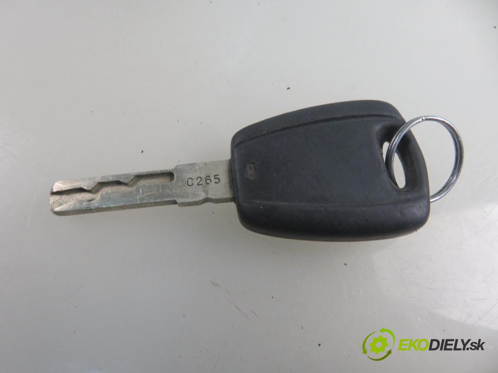 FIAT PANDA (169_) HB 2012 51,00 1.2 - 169 A4.000 1242,00 spinačka 46845361 (Spínacie skrinky a kľúče)