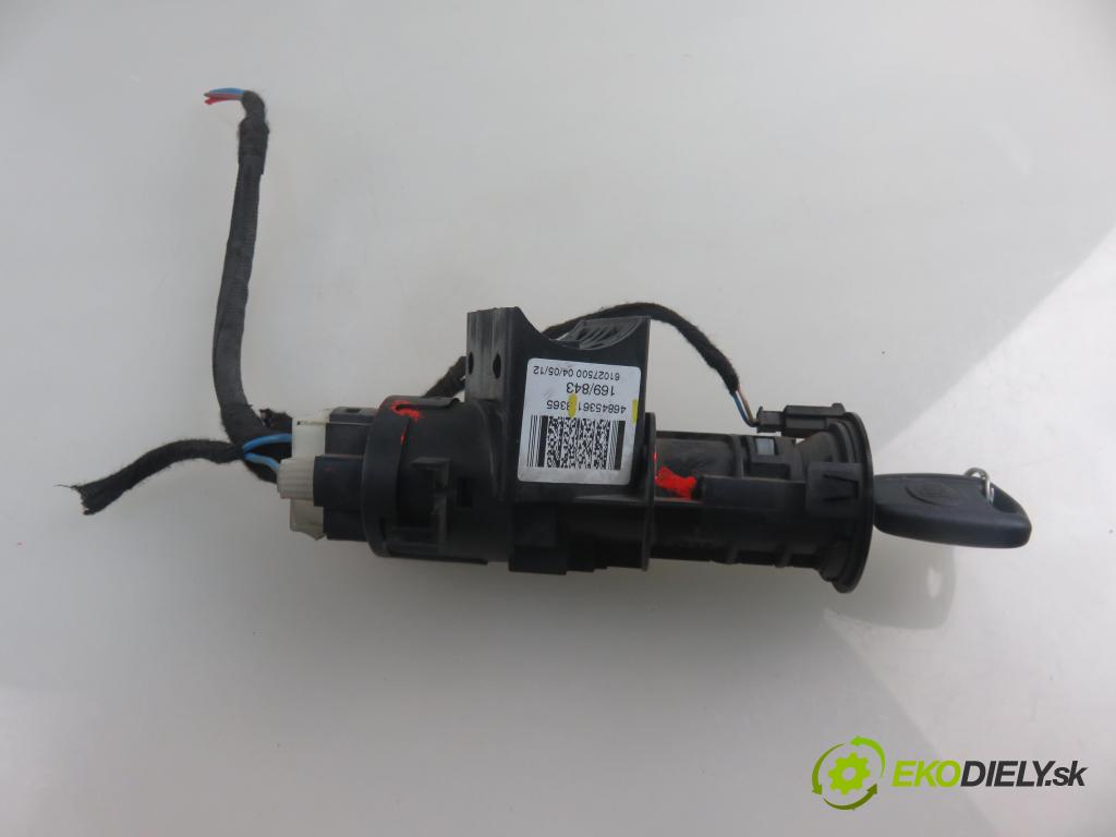 FIAT PANDA (169_) HB 2012 51,00 1.2 - 169 A4.000 1242,00 spinačka 46845361 (Spínacie skrinky a kľúče)