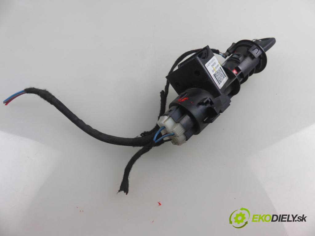 FIAT PANDA (169_) HB 2012 51,00 1.2 - 169 A4.000 1242,00 spinačka 46845361 (Spínacie skrinky a kľúče)