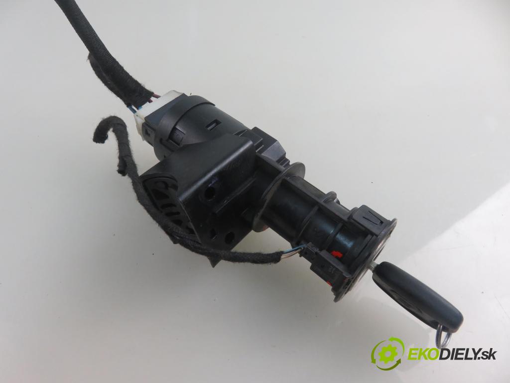 FIAT PANDA (169_) HB 2012 51,00 1.2 - 169 A4.000 1242,00 spinačka 46845361 (Spínacie skrinky a kľúče)