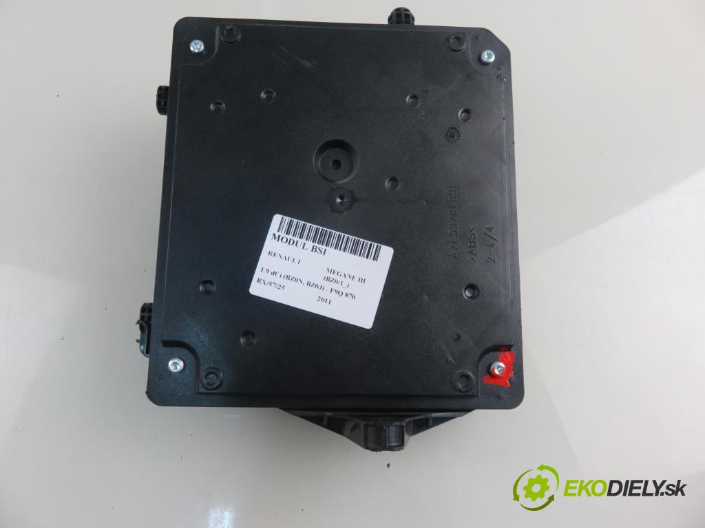 RENAULT MEGANE III liftback (BZ0/1_) HB 2011 96,00 1.9 dCi (BZ0N, BZ0J) - F9Q 870 1870,00 MODUL BSI S180098501D ; 284B17288R