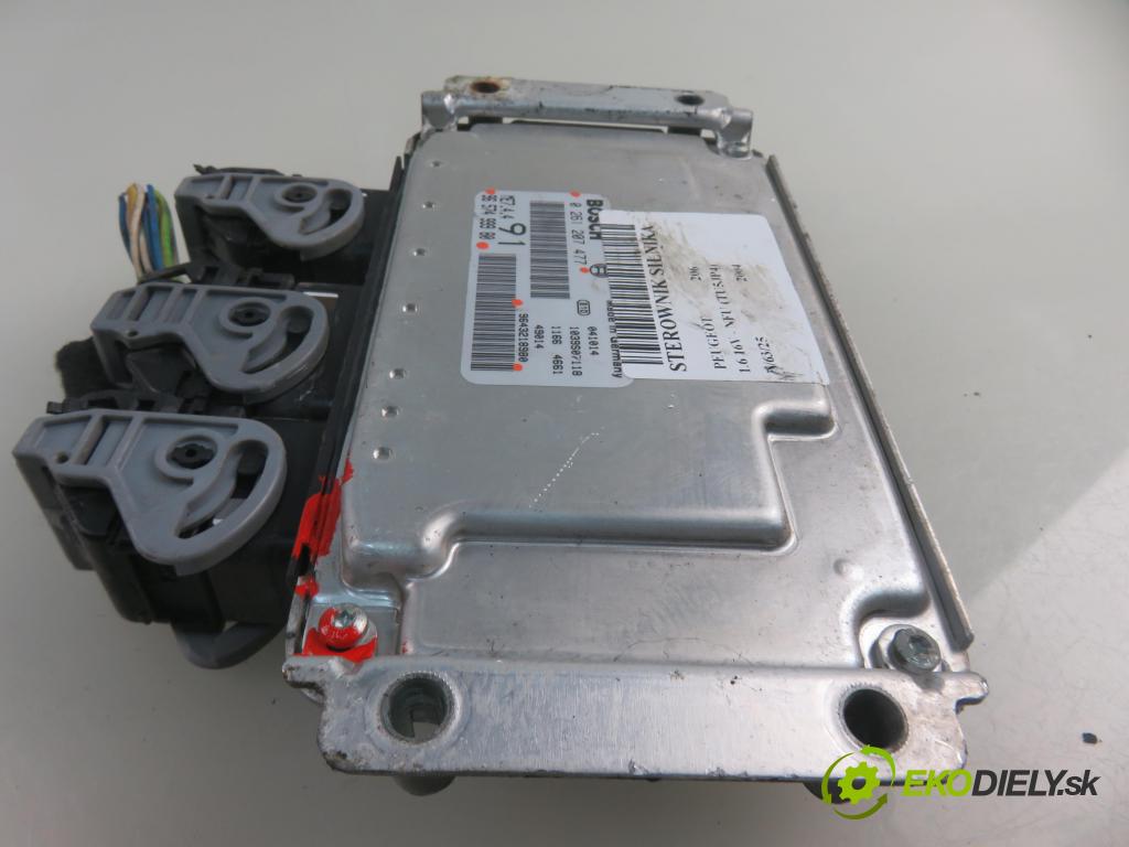 PEUGEOT 206 liftback (2A/C) HB 2004 80,00 1.6 16V - NFU (TU5JP4) 1587,00 Riadiaca jednotka Motor 0261207477 ; 9657499980 ; 9643218980
