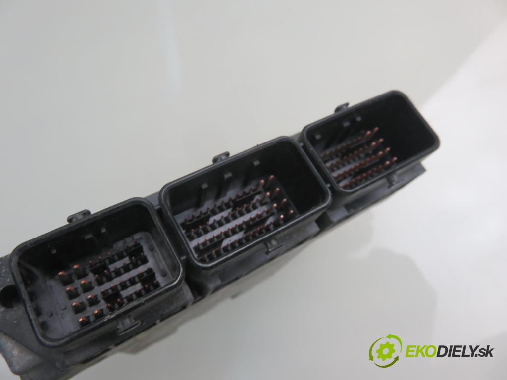 RENAULT MEGANE III liftback (BZ0/1_) HB 2011 96,00 1.9 dCi (BZ0N, BZ0J) - F9Q 870 1870,00 Riadiaca jednotka Motor 0281015798 ; 237100055R ; 237100870R