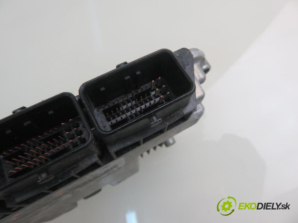 RENAULT MEGANE III liftback (BZ0/1_) HB 2011 96,00 1.9 dCi (BZ0N, BZ0J) - F9Q 870 1870,00 Riadiaca jednotka Motor 0281015798 ; 237100055R ; 237100870R