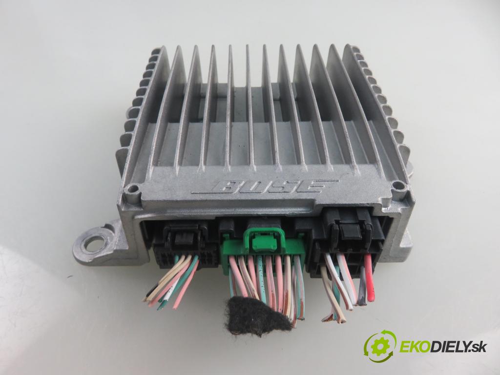 RENAULT MEGANE III liftback (BZ0/1_) HB 2011 96,00 1.9 dCi (BZ0N, BZ0J) - F9Q 870 1870,00 Zosilňovač 280636318R (Zosilňovače)