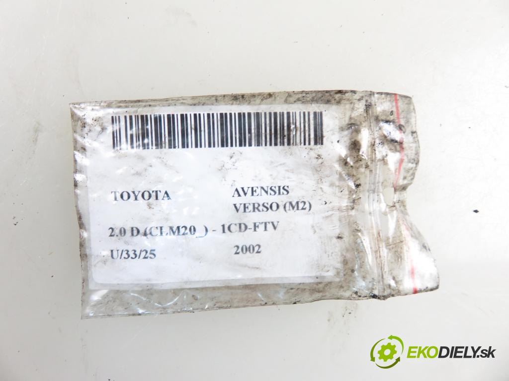 TOYOTA AVENSIS VERSO (_M2_) MINIVAN 2002 85,00 2.0 D (CLM20_) - 1CD-FTV 1995,00 vstrekovač 2367027020 (Vstrekovače)
