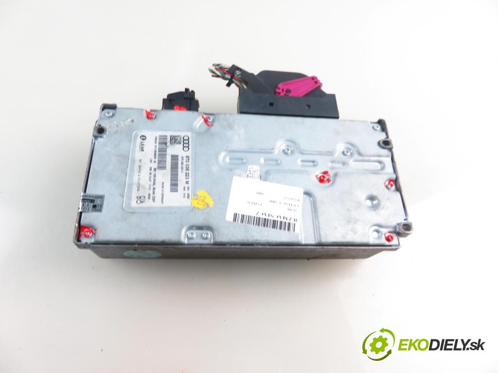 AUDI A5 (8T3) COUPE 2009 125,00 1.8 TFSI - CABD 1798,00 Zosilňovač 8T0035223M ; 8T0035223C (Zosilňovače)